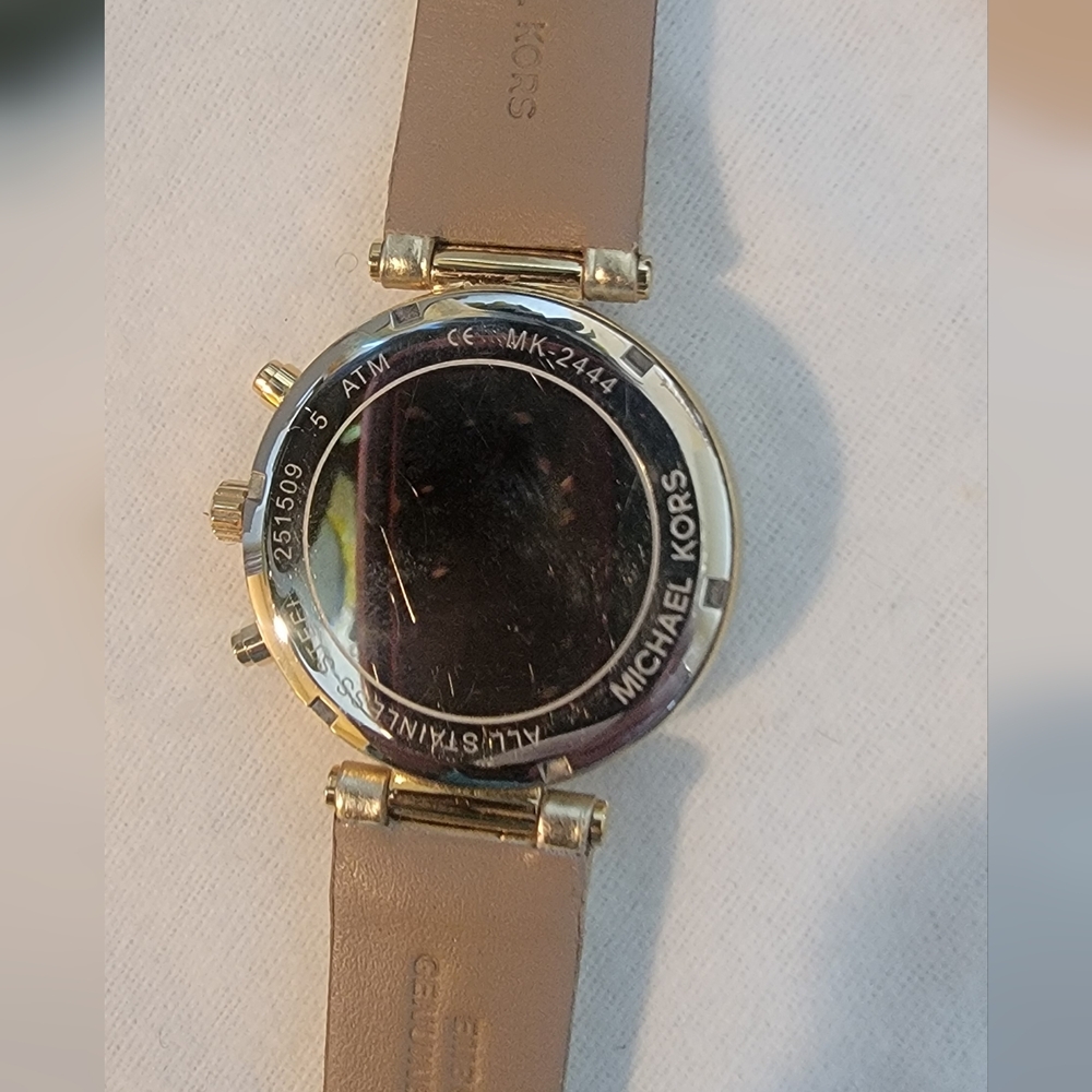 MICHAEL KORS GOLD Crystal Bezel Ladies Watch GOLD Leather Snake Strap Box $325 - Picture 11 of 13